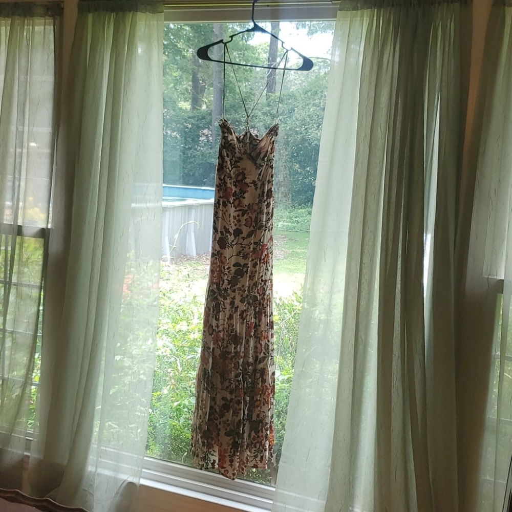 Patterned Tank Top Dress!! - Picture 6 of 6